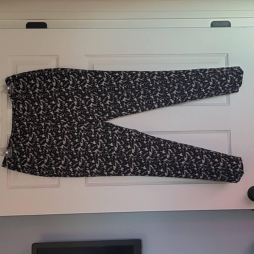 Cynthia Rowley patterned ankle pant, size 8